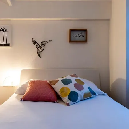 Appartement Duplex Sur Cour, Rue Caponière Caen